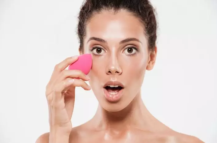 cara menggunakan spons atau beauty blender berbagai sumber cara menggunakan spons atau beauty blender berbagai sumber