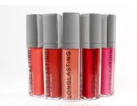 Rekomendasi lip gloss lokal berbagai sumber