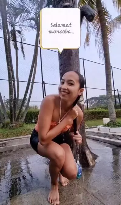 Trik mencuci rambut yang tepat setelah berenang Berbagai sumber Trik mencuci rambut yang tepat setelah berenang Berbagai sumber