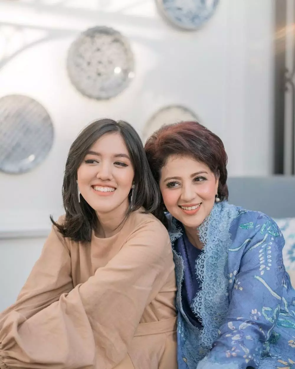kebersamaan penyanyi dengan ibunda © Instagram