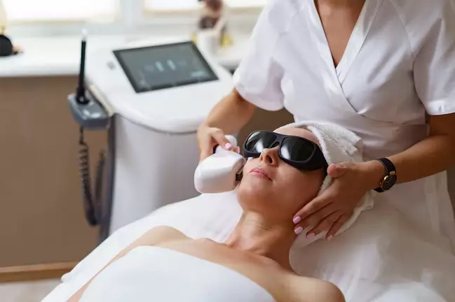 cara Reisa Broto Asmoro merawat kulit berbagai sumber cara Reisa Broto Asmoro merawat kulit berbagai sumber