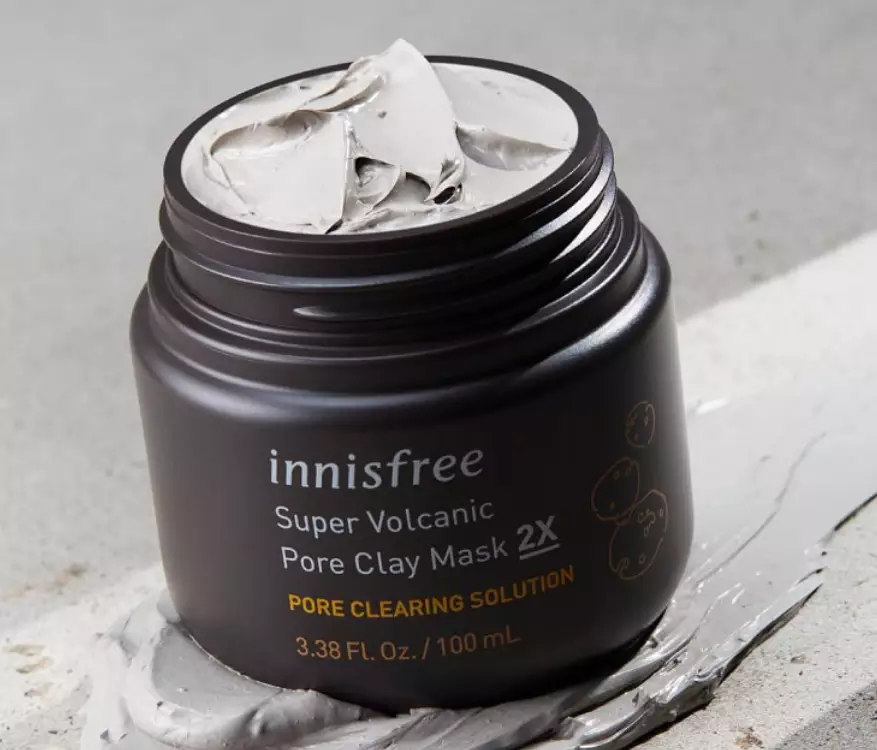 Produk skincare Korea untuk atasi komedo © 2023 brilio.net Produk skincare Korea untuk atasi komedo © 2023 brilio.net