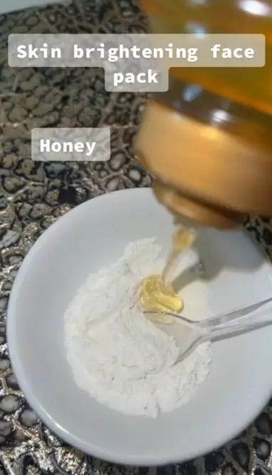 Trik mengatasi wajah kusam agar cerah dan lembap pakai 2 bahan dapur Berbagai sumber Trik mengatasi wajah kusam agar cerah dan lembap pakai 2 bahan dapur Berbagai sumber