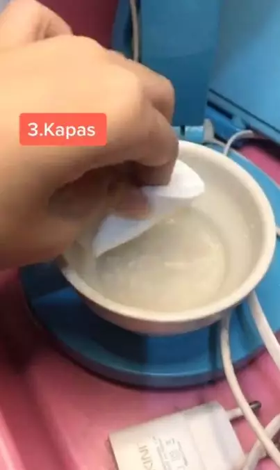 Cara membuat face toner untuk cerahkan dan atasi wajah berminyak pakai 2 bahan Berbagai sumber