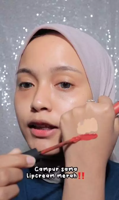 Trik tutupi kantung mata pakai 2 produk makeup Berbagai sumber Trik tutupi kantung mata pakai 2 produk makeup Berbagai sumber
