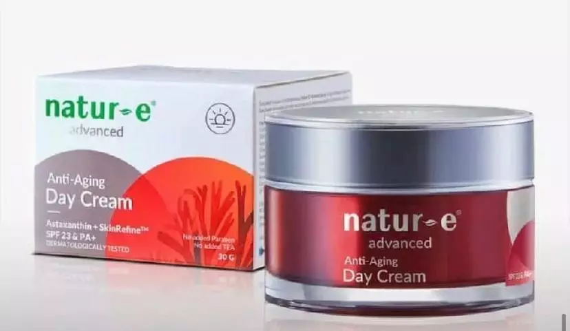 Moisturizer antiaging harga di bawah Rp 200 ribu © berbagai sumber Moisturizer antiaging harga di bawah Rp 200 ribu © berbagai sumber