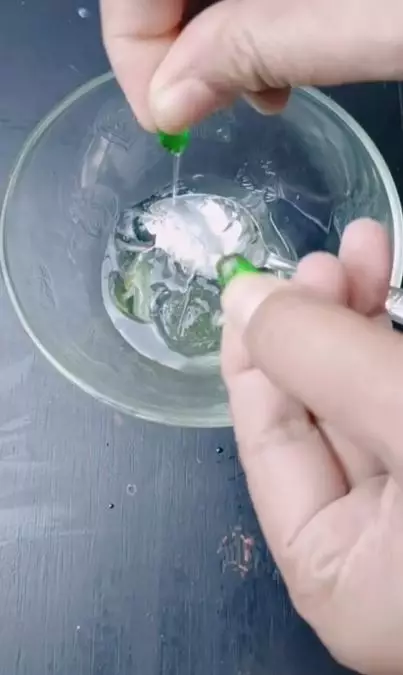 Trik membuat hair mask untuk lembapkan dan suburkan rambut pakai 3 bahan alami Berbagai sumber