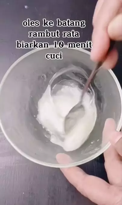 Trik membuat hair mask untuk lembapkan dan suburkan rambut pakai 3 bahan alami Berbagai sumber