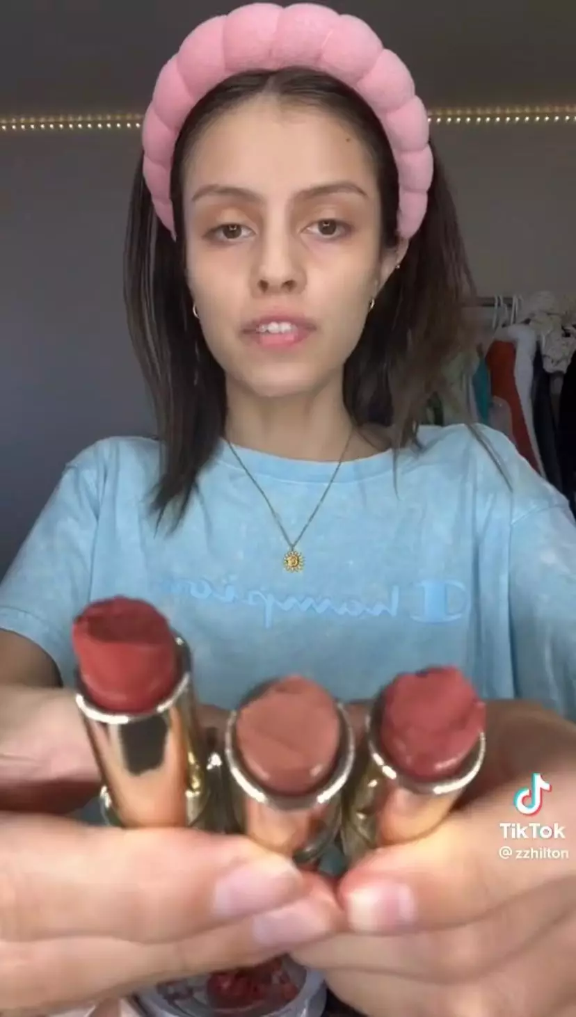 Lipstik diubah jadi blush on © berbagai sumber