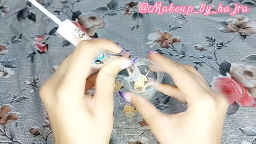 Trik membuat color corrector cream pakai 3 produk makeup Berbagai sumber Trik membuat color corrector cream pakai 3 produk makeup Berbagai sumber