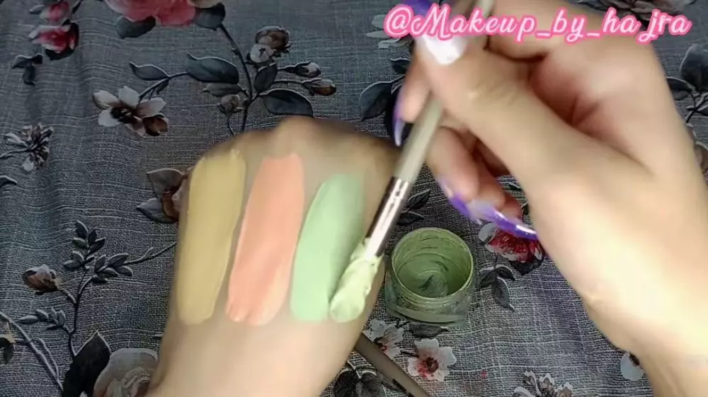 Trik membuat color corrector cream pakai 3 produk makeup Berbagai sumber Trik membuat color corrector cream pakai 3 produk makeup Berbagai sumber