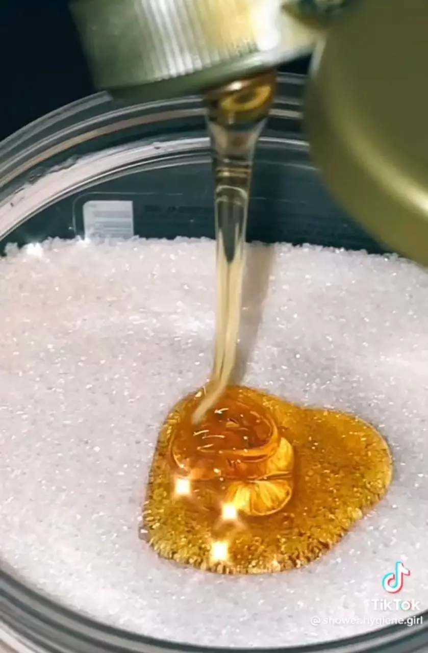 scrub 2 bahan dapur © 2023 brilio.net scrub 2 bahan dapur © 2023 brilio.net