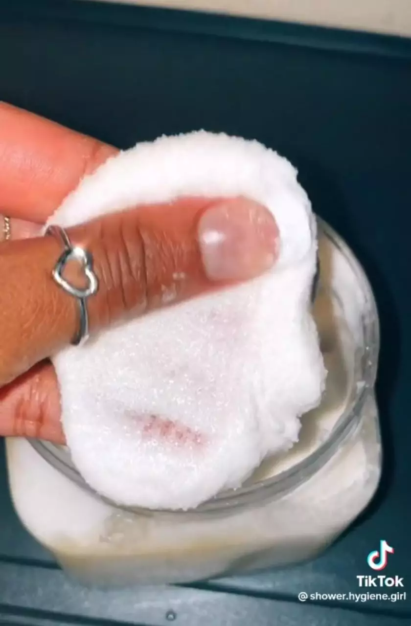 scrub 2 bahan dapur © 2023 brilio.net scrub 2 bahan dapur © 2023 brilio.net