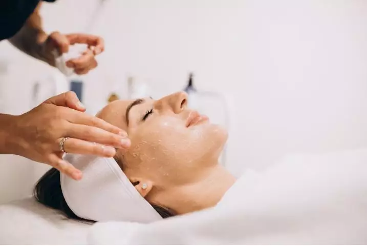 perawatan wajah ala Zaskia Gotik berbagai sumber perawatan wajah ala Zaskia Gotik berbagai sumber