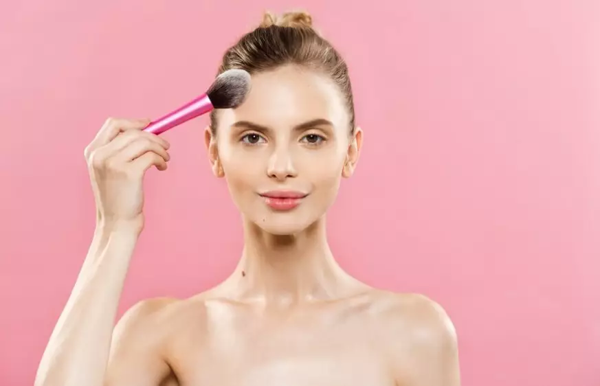 Trik contour sesuai bentuk wajah © berbagai sumber