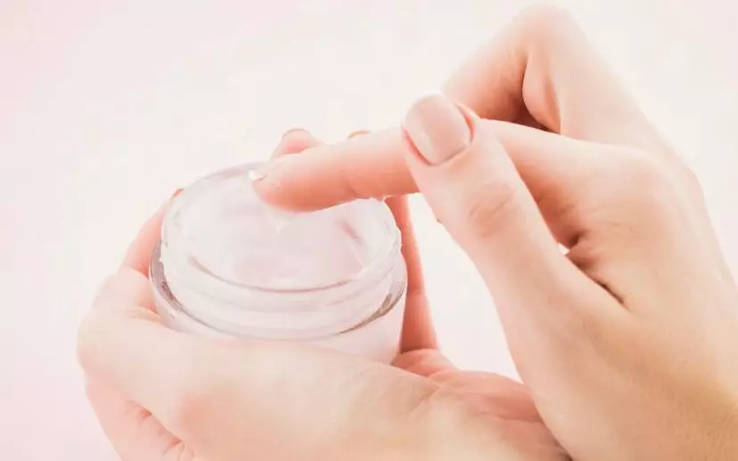 cara mengatasi skin barrier yang rusak © 2023 brilio.net cara mengatasi skin barrier yang rusak © 2023 brilio.net