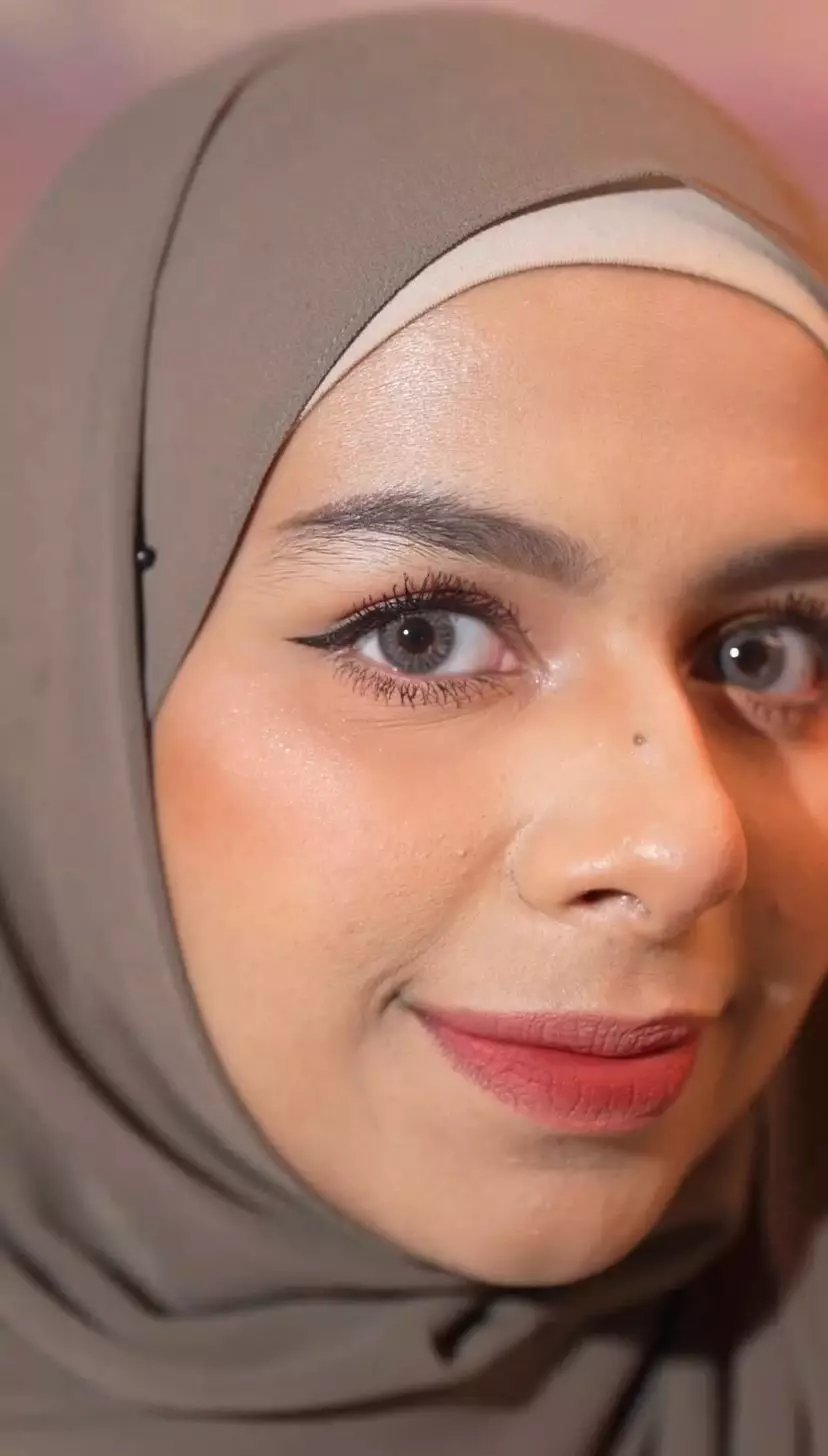 trik atasi eyeliner bleber © 2023 brilio.net