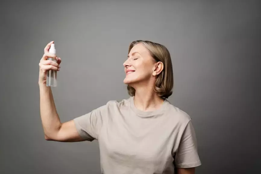 makeup natural dengan hasil flawless tanpa foundation © 2023 berbagai sumber