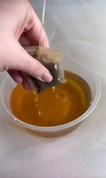 Trik membuat hair mask untuk atasi lepek pakai 1 bahan minuman Berbagai sumber