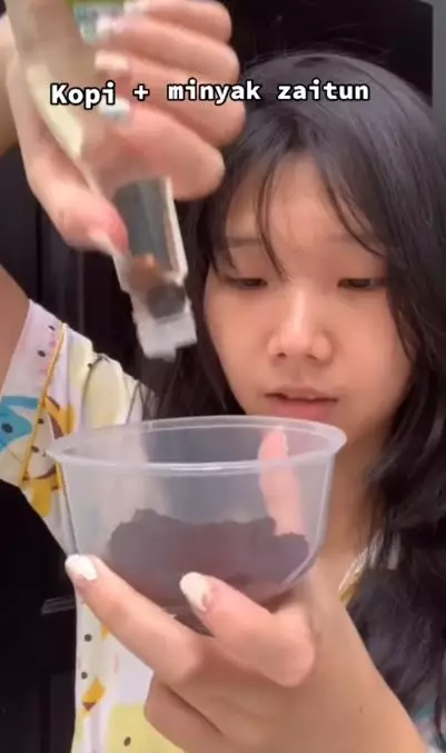 Trik membuat scalp scrub pakai 2 bahan dapur Berbagai sumber