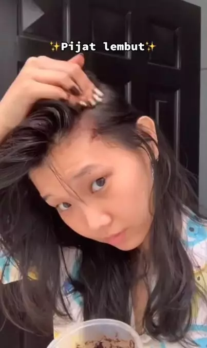 Trik membuat scalp scrub pakai 2 bahan dapur Berbagai sumber