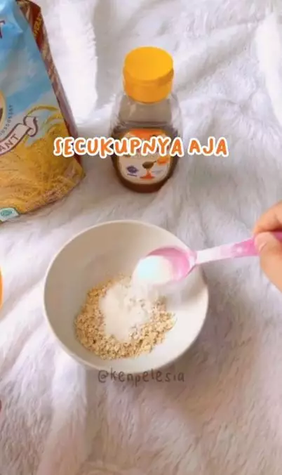 Trik merawat kulit acne prone pakai 3 bahan dapur Berbagai sumber