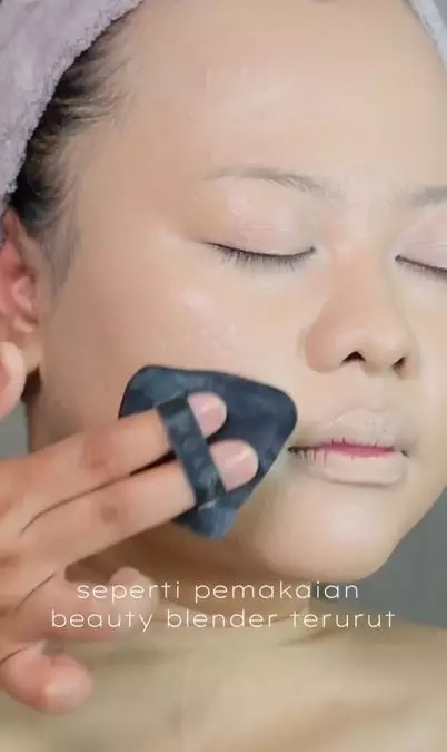 Trik atasi wajah berminyak pakai 2 alat Berbagai sumber