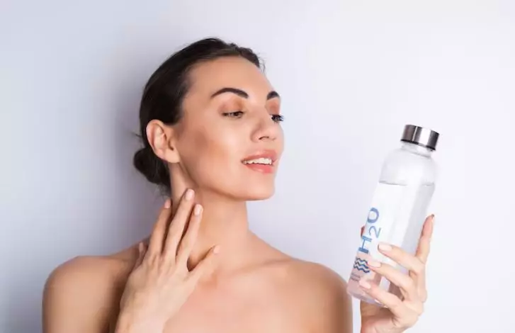 daily skincare rutin ala pesinetron Raya Kitty berbagai sumber