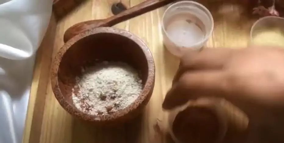 cara atasi kulit kusam pakai masker peel off berbagai sumber