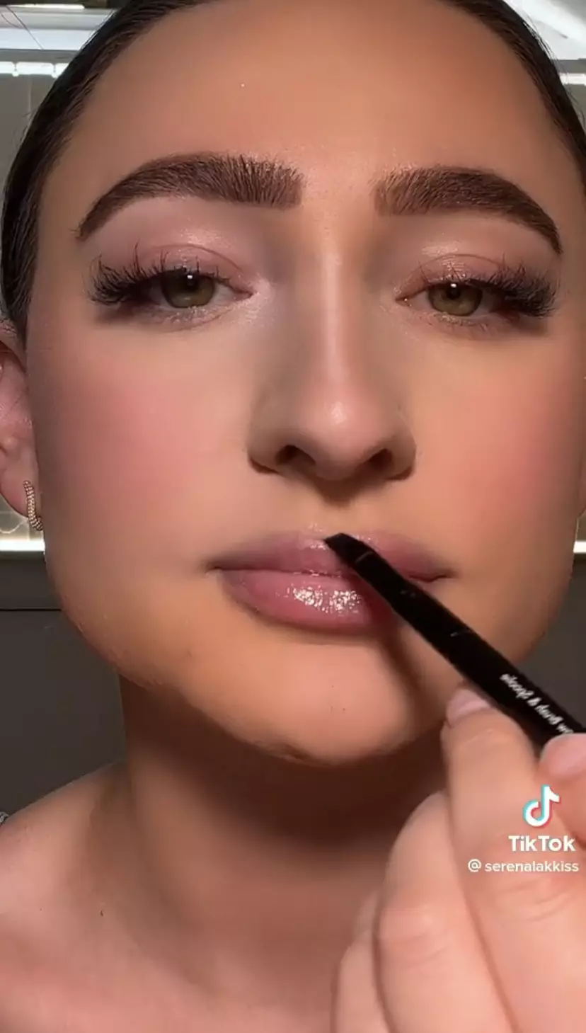 trik membuat lip liner sendiri © berbagai sumber