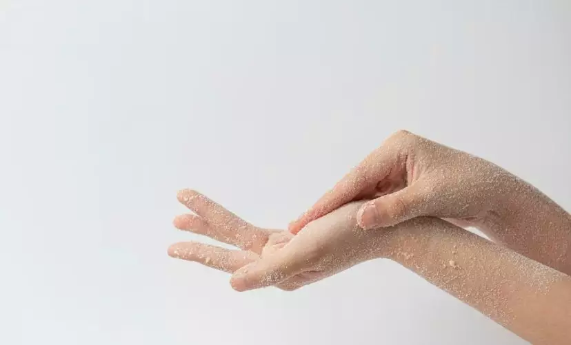 10 cara mengatasi kulit tangan kering © freepik.com 10 cara mengatasi kulit tangan kering © freepik.com