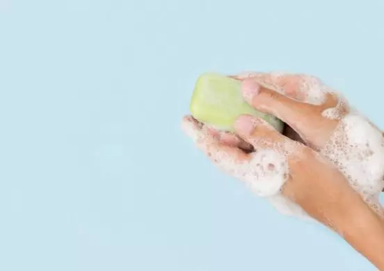 10 cara mengatasi kulit tangan kering © freepik.com 10 cara mengatasi kulit tangan kering © freepik.com