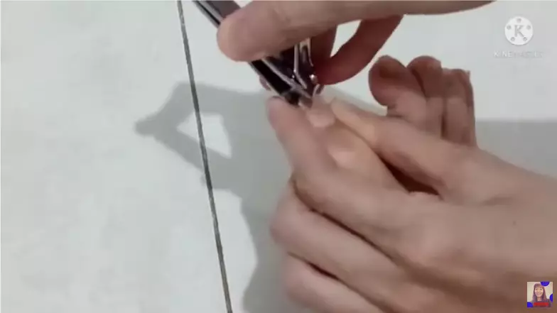 trik memotong kuku kaki berbagai sumber
