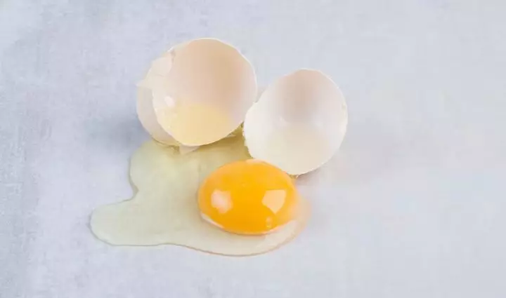 Cara menghilangkan kerutan di dahi © 2023 brilio.net Cara menghilangkan kerutan di dahi © 2023 brilio.net