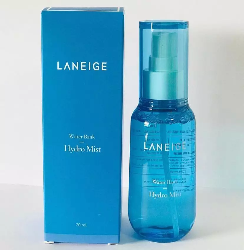 9 Rekomendasi setting spray untuk kulit kering © berbagai sumber 9 Rekomendasi setting spray untuk kulit kering © berbagai sumber