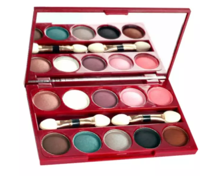 Rekomendasi eyeshadow lokal Istimewa