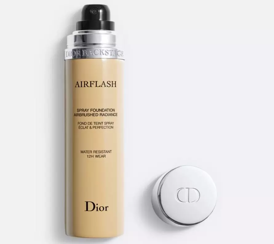 Jenis base makeup Istimewa