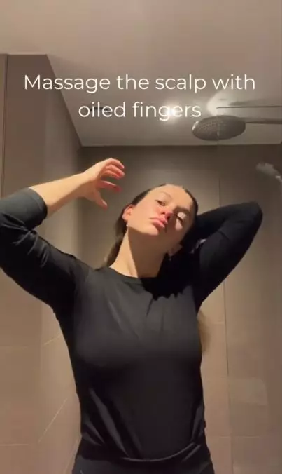 Cara membuat hair oil untuk rambut diwarnai cuma pakai 3 jenis minyak Berbagai sumber Cara membuat hair oil untuk rambut diwarnai cuma pakai 3 jenis minyak Berbagai sumber