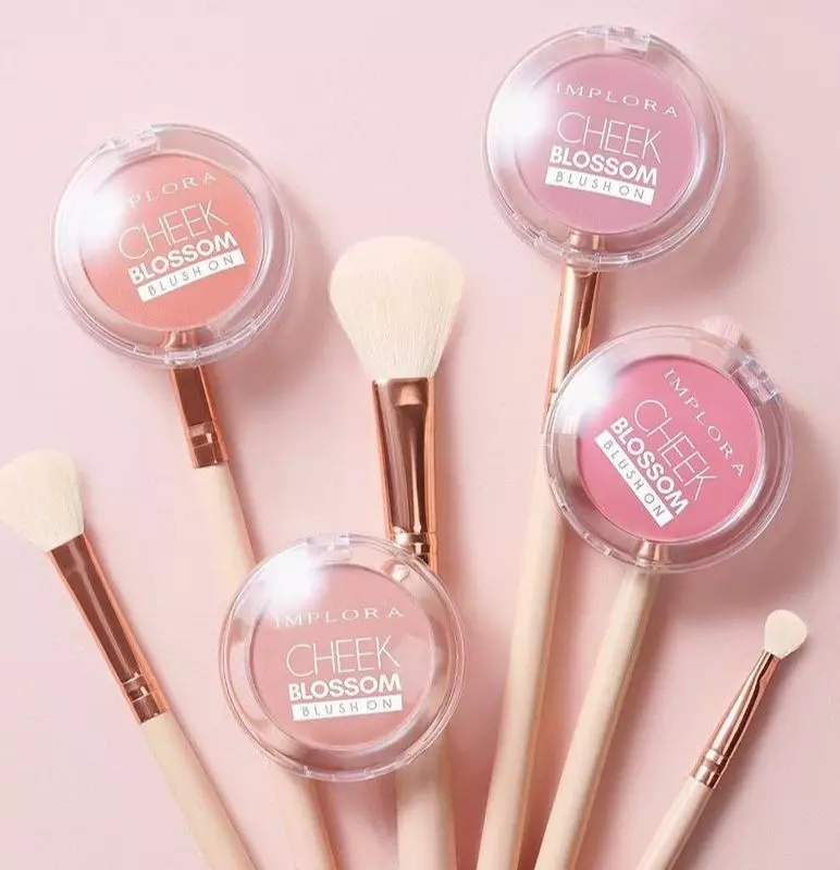 10 Rekomendasi blush on untuk remaja © berbagai sumber