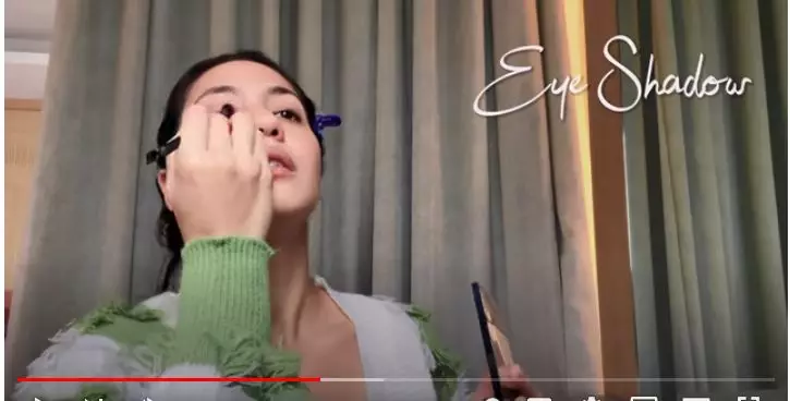 makeup ala Pevita Pearce berbagai sumber makeup ala Pevita Pearce berbagai sumber