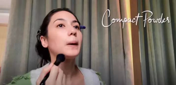 makeup ala Pevita Pearce berbagai sumber makeup ala Pevita Pearce berbagai sumber