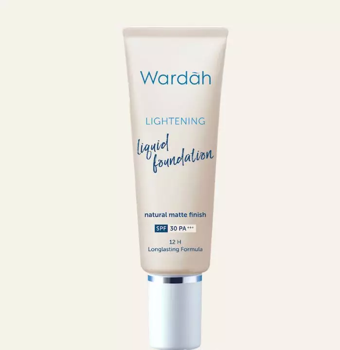 9 Rekomendasi foundation Wardah © berbagai sumber