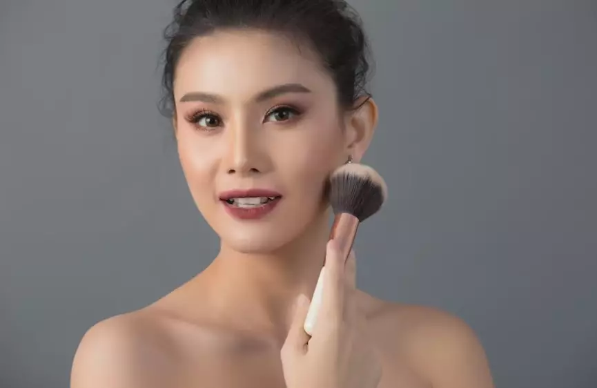 Kesalahan pakai compact powder Istimewa