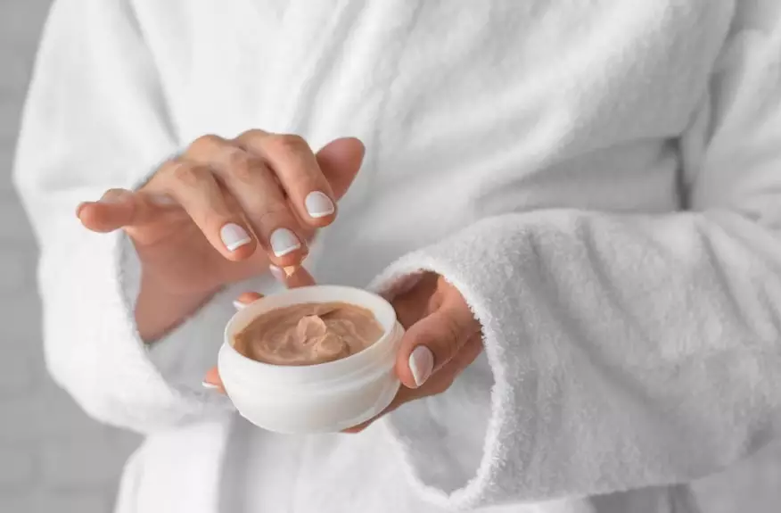 9 Cara merawat bibir hitam © berbagai sumber