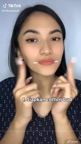 trik mudah aplikasikan lip cream berbagai sumber trik mudah aplikasikan lip cream berbagai sumber
