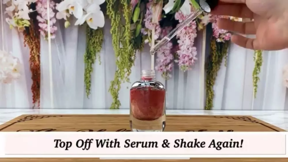 cara membuat serum blush hanya dengan 3 bahan © YouTube cara membuat serum blush hanya dengan 3 bahan © YouTube