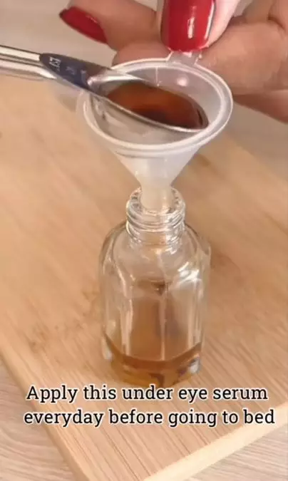 Cara membuat under eye serum pakai 4 bahan alami Berbagai sumber Cara membuat under eye serum pakai 4 bahan alami Berbagai sumber