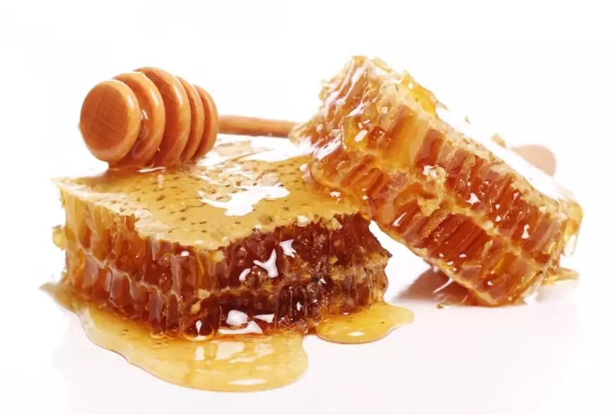 Trik menghaluskan tekstur wajah agar kembali mulus pakai 3 bahan dapur Berbagai sumber