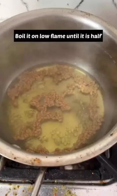 Cara memanjangkan rambut pria pakai hair serum dari 2 bahan alami Berbagai sumber