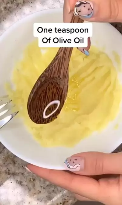 Cara membuat hand mask pakai 1 jenis sayur Berbagai sumber